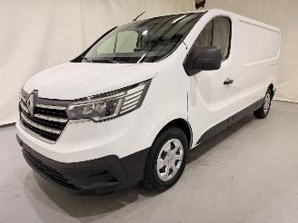 Renault Trafic 2.0 Blue dCi 150 Comfort Automatic picture 3