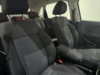 Volkswagen Polo 1.0 BlueMotion Edition 5drs 70Kw Bjr.2015 picture 29