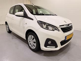krockskadad bil auto Peugeot 108 HB 1.0 e-VTi Active Airco 2019/8