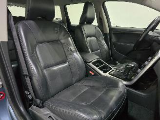 Volvo V-70 1.6 T4 Momentum AUT 132Kw picture 16