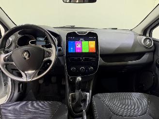 Renault Clio Estate 0.9 TCe Night&Day 66kw Bjr.2014 picture 40