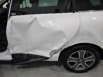 Renault Clio Estate 0.9 TCe Night&Day 66kw Bjr.2014 picture 8