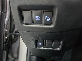 Toyota CH-R 1.8 Hybrid BI-Tone Plus Leder Cruise Bjr.2017 picture 28