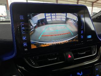 Toyota CH-R 1.8 Hybrid BI-Tone Plus Leder Cruise Bjr.2017 picture 14