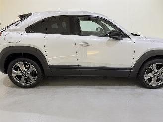 Mazda MX-30 e-Skyactiv EV 145 First Edition aut picture 29