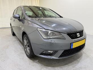 Vaurioauto  passenger cars Seat Ibiza HB 1.2 TSI i-TECH Aut7 Pano/Navi/Clima 2014/2
