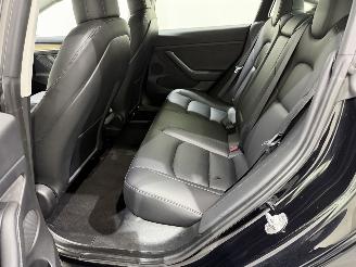 Tesla Model 3 Standard RWD Plus 239kW picture 34