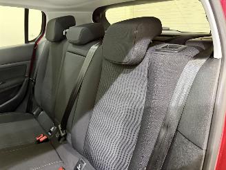 Peugeot 308 HB 1.2 PureTech Blue Lease Executive picture 32