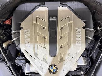 BMW 7-serie 750i High Executive picture 32