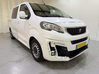 Peugeot Expert DC 2.0 BlueHDI 120 Premium 6-seats picture 21
