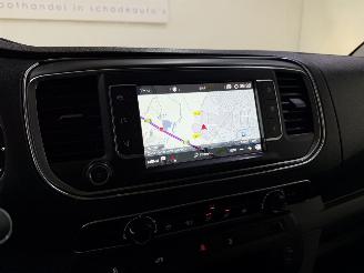 Peugeot Expert DC 2.0 BlueHDI 120 Premium 6-seats picture 20