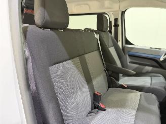 Peugeot Expert DC 2.0 BlueHDI 120 Premium 6-seats picture 15