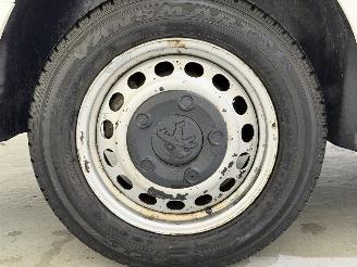 Peugeot Expert DC 2.0 BlueHDI 120 Premium 6-seats picture 32