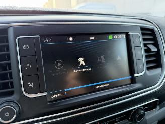 Peugeot Expert DC 2.0 BlueHDI 120 Premium 6-seats picture 14