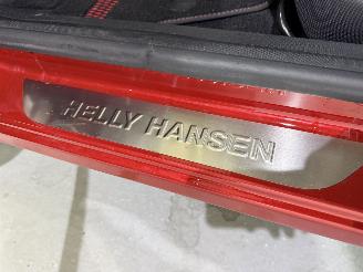 Renault Captur 0.9 TCe Helly Hansen NAP picture 24