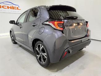 Toyota Yaris HB 1.5 HEV Comfort Aut. picture 4