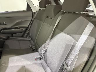 Hyundai Kona 1.6 GDI HEV Techno 104kW picture 39