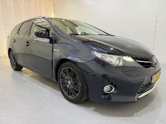 Coche accidentado Toyota Auris Touring Sports 1.8 Hybrid Lease pro Navi/Clima/Pano 2015/6