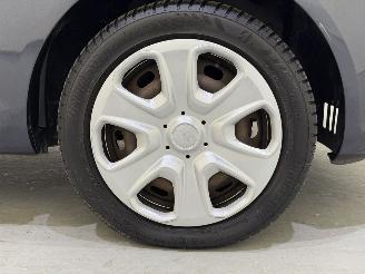 Ford Fiesta HB 1.25 Limited Airco picture 15