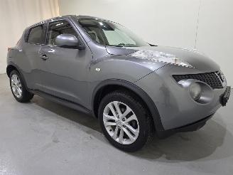 krockskadad bil auto Nissan Juke 1.6 Tekna 5drs 86Kw Bjr.2010 2010/11