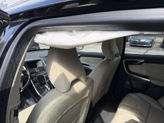 Volvo Xc-60 2.0 T5 FWD Summum Autom. picture 14