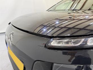 Citroën C4 cactus 1.6 Blue HDI 100 Shine Pano/Navi picture 8