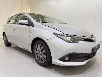 Auto incidentate Toyota Auris HB 1.8 Hybrid Comfort Dynamic 2016/10