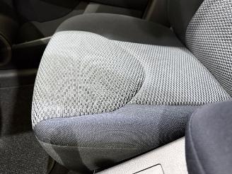 Toyota Rav-4 2.0 VVTi Linea Sol 4WD NAP picture 31