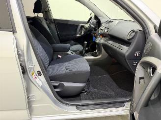 Toyota Rav-4 2.0 VVTi Linea Sol 4WD NAP picture 17
