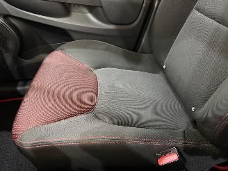 Renault Clio HB 1.2 16V 75 Collection Airco picture 34