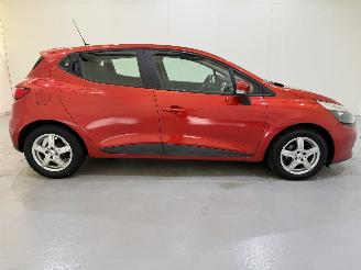Renault Clio HB 1.2 16V 75 Collection Airco picture 22