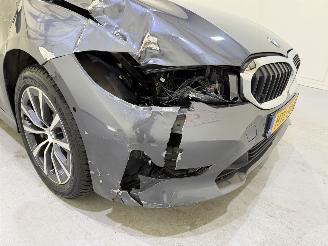 BMW 3-serie Touring 330e Advantage Aut picture 9