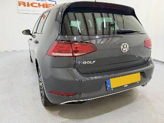 Volkswagen Golf e-Golf E-DITION Navi/NAP picture 28