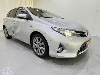 Auto incidentate Toyota Auris HB 1.8 Hybrid Lease Pro Navi/Clima 2013/10