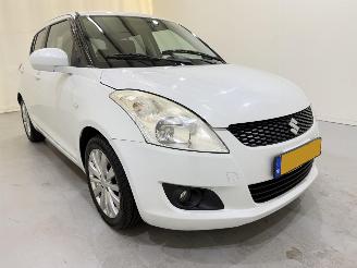 Schadeauto Suzuki Swift HB 1.2 Exclusive Clima 2011/5