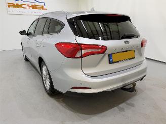 Ford Focus Wagon 1.0 EcoB. Aut. Titanium X Business picture 28