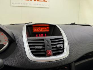 Peugeot 207 SW 1.4 VTi Style Airco picture 19