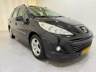 Voiture accidenté Peugeot 207 SW 1.4 VTi Style Airco 2010/9