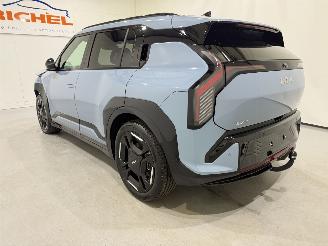 Kia EV3 GT Line 81.4kWh Long Range picture 4