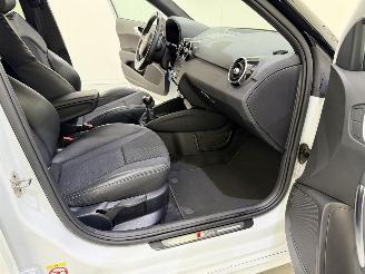 Audi A1 Sportback 1.2 TFSI Pro Line S picture 22