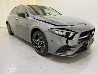 škoda osobní automobily Mercedes A-klasse A 250 e PHEV AMG Line Night Edition 2020/12