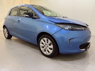 krockskadad bil auto Renault Zoé R240 Intens 22kWh 2017/1
