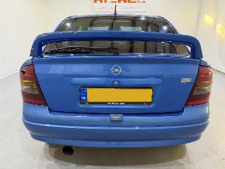 Opel Astra 2.0-16V OPC picture 5
