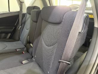 Toyota Rav-4 2,0 VVTi Linea Sol 4WD Clima picture 22