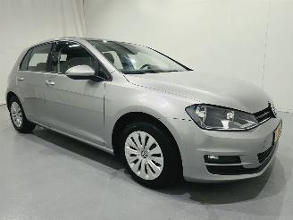 skadebil auto Volkswagen Golf VII 1.6 TDI Trendline 81Kw 2014/11