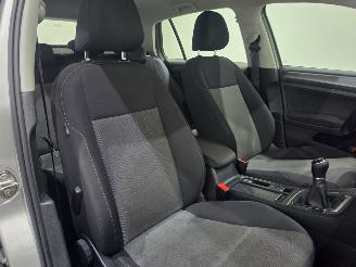 Volkswagen Golf VII 1.6 TDI Trendline 81Kw picture 18