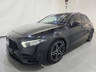 damaged passenger cars Mercedes A-klasse 180 d Advanced Premium Plus AMG-Line Pano  Bjr.2022 2022/6