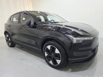 uszkodzony samochody osobowe Volvo EX30 Core 2ED Pure Electric 200Kw Bwj,2024 2024/5