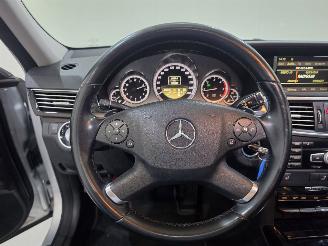 Mercedes E-klasse 250 CDI 4Matic Avangarde Bjr.2011 picture 14