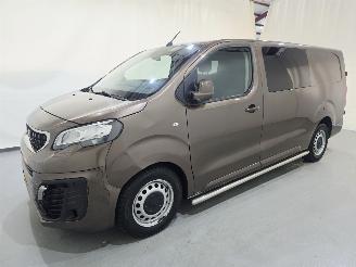 Peugeot Expert 231L 2.0 BlueHDI 120 DC Pro Navi picture 22